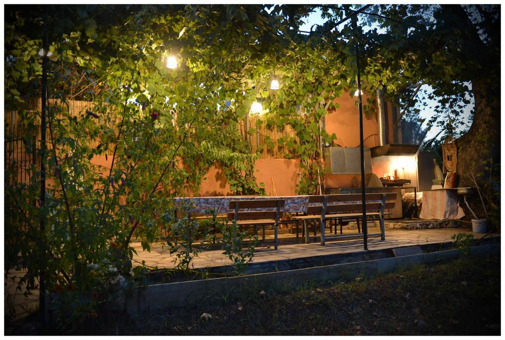 מטהמורפוסי Anna Christina Apartments מראה חיצוני תמונה