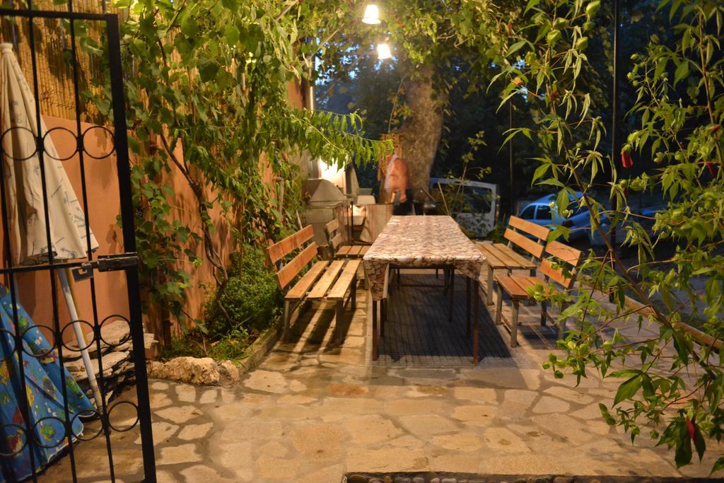 מטהמורפוסי Anna Christina Apartments מראה חיצוני תמונה