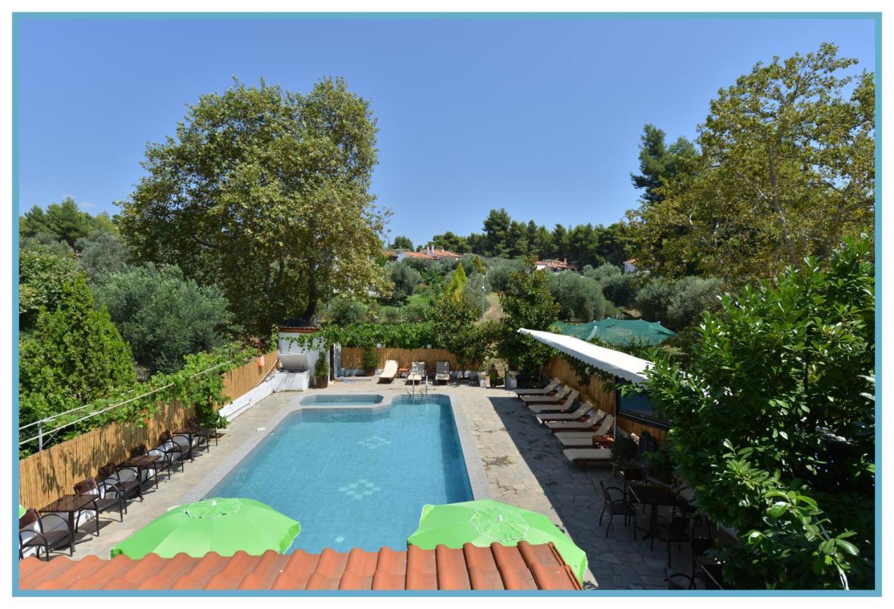 מטהמורפוסי Anna Christina Apartments מראה חיצוני תמונה